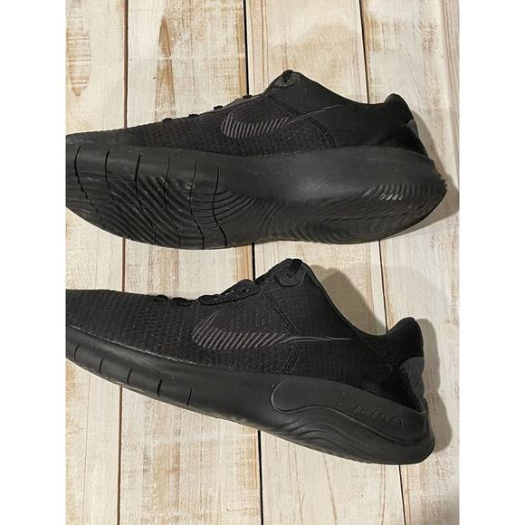 NIke Flex Experience RN 11 Black Sneaker Men's Shoe Size 10 - Picture 2 of 7